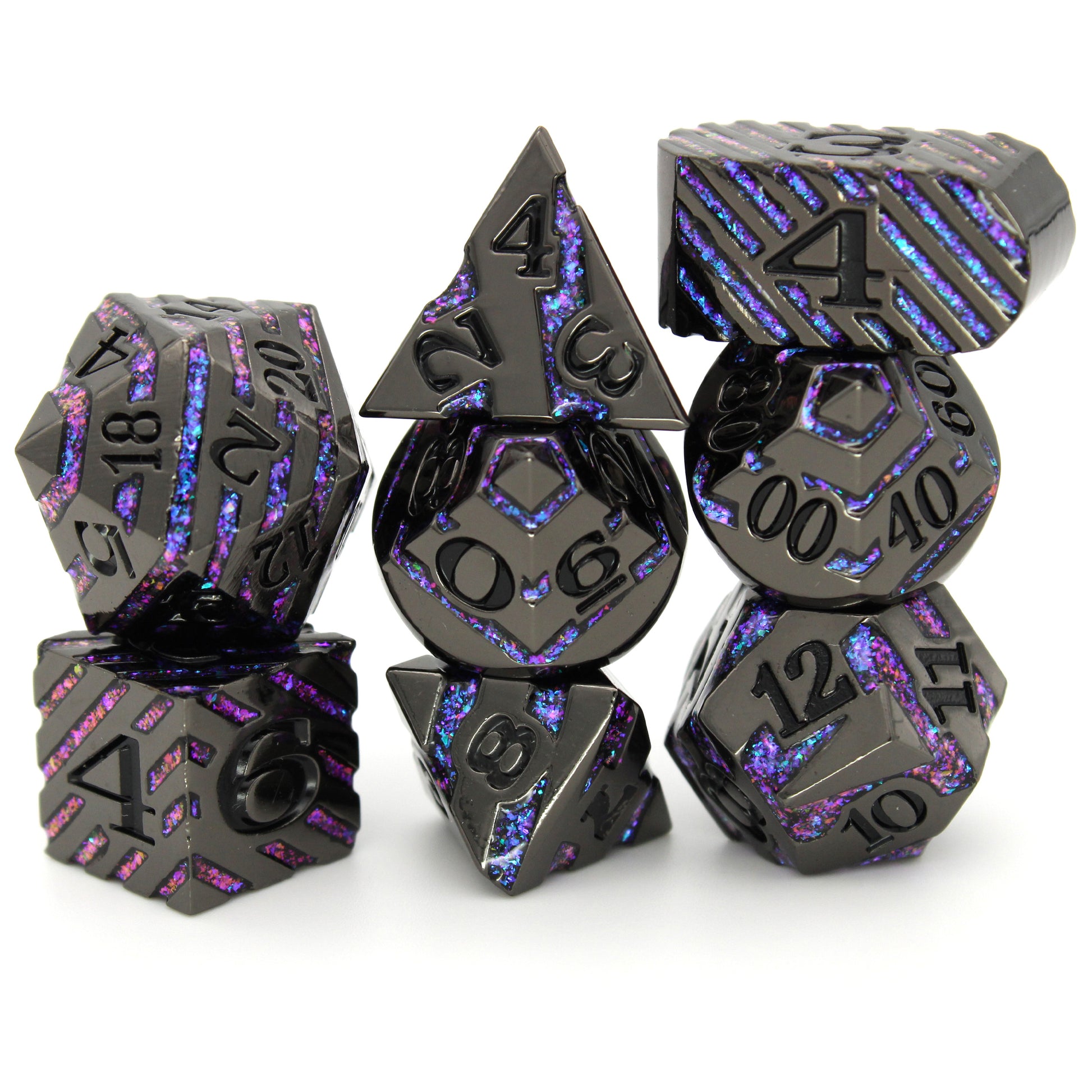 Arcane Vein is an 8-piece black metal set banded in a wraparound enamel fill of shimmering purple.