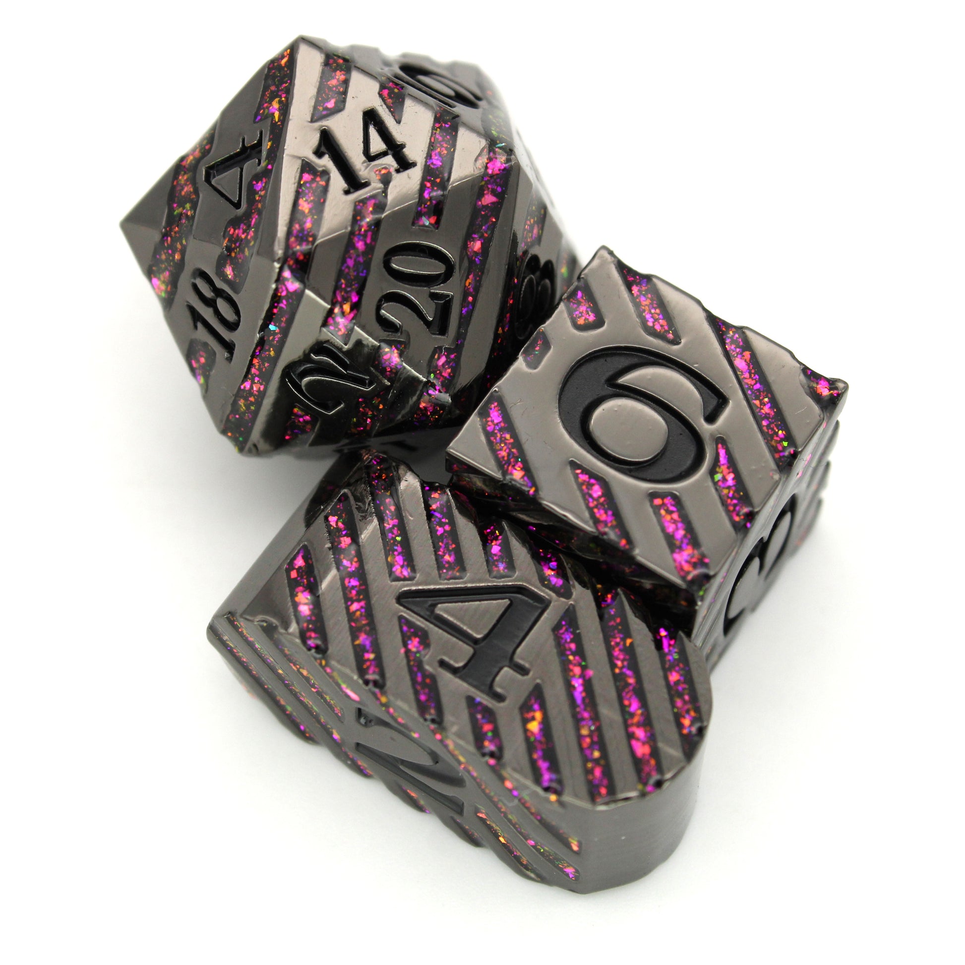 Red Run is an 8-piece black metal set banded in a wraparound enamel fill of dazzling magenta and red. 