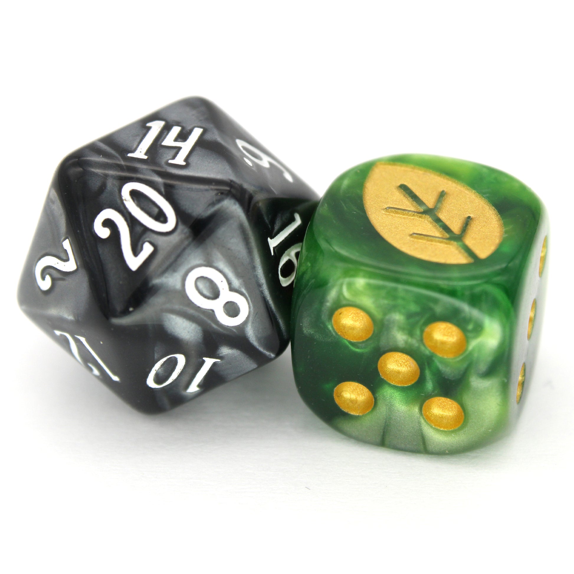 War Growth (Glade) is a 10-piece set of 16mm polymer d6s in verdant greens, with pips and leaf engraving in gold ink. It is part of our Fantasy Squads series of dice for miniature wargaming.