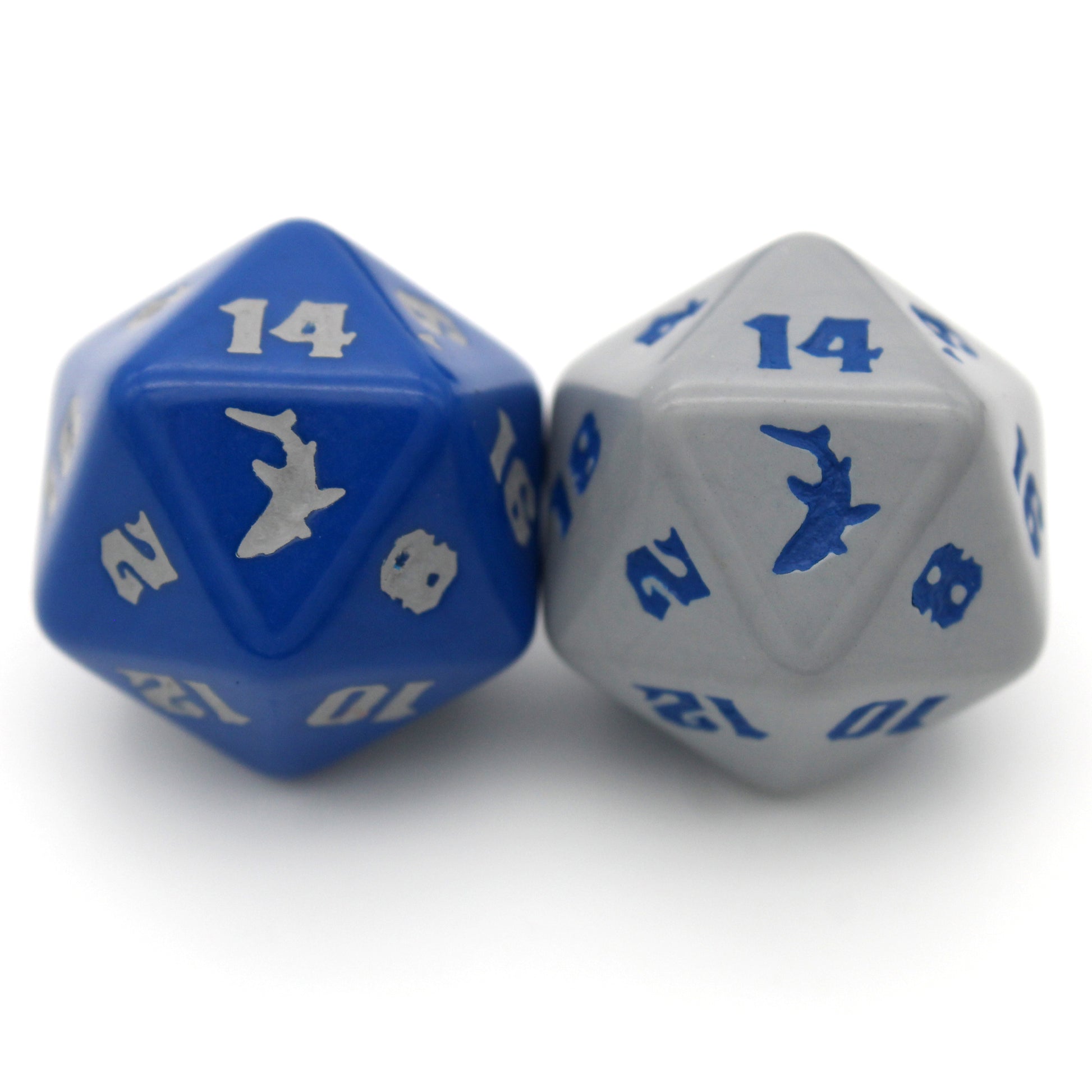 Hunter is an 8-piece engraved acrylic set in deep sea blue with shark transformation icons inked in fierce grey. Included is an alternate d20 in reverse colors.